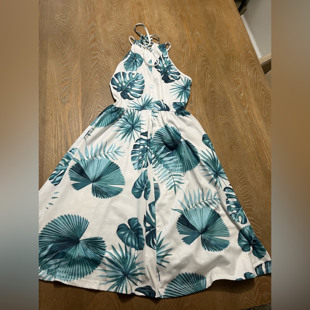 Flowering summer dress